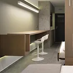 Eleven Views Hotel apartamentowy 3*