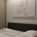 Aparthotel Eleven Views 3*