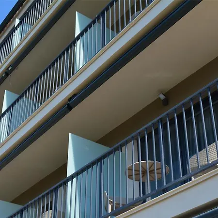 Eleven Views 3* Ήλια