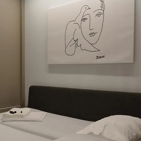 Apartmanhotel Eleven Views 3*