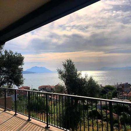 Eleven Views Ilia