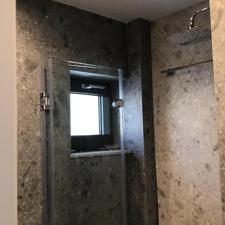 Ξενοδοχείο με διαμερίσματα Eleven Views 3*