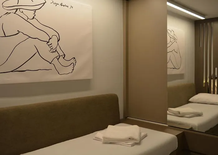 Ξενοδοχείο με διαμερίσματα Eleven Views