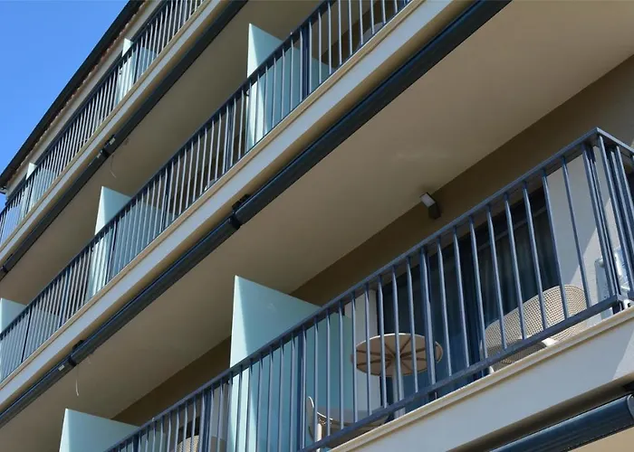 Eleven Views 3* Ήλια